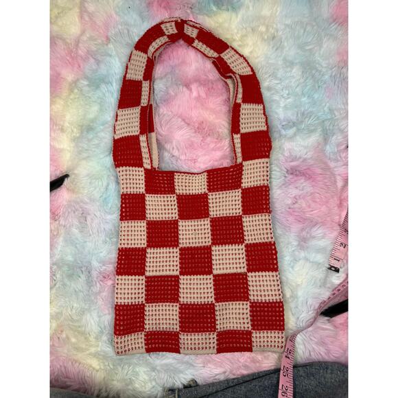 Handmade Crochet Checkerboard Tote Bag Red White Picnic Style - Picture 3 of 15